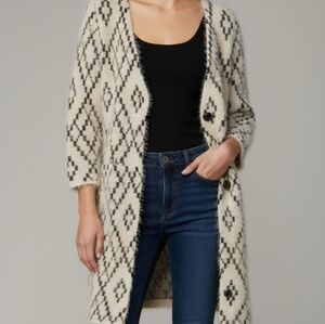Eyelash Cardigan Women's Sz Small Creamy White And Black Cozy Soft By Outlander